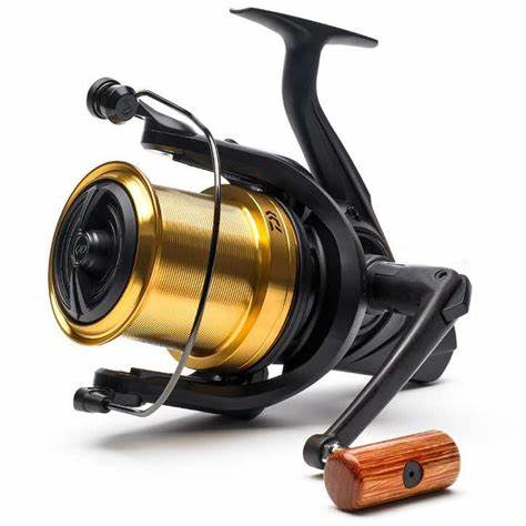 Naviják Daiwa Emblem 45 scw qd ot