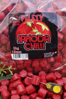 Pelety Black Carp jahoda-chilli 18 mm - 5 kg